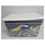 U Of M, Camo, Fish & Plaid Blankets In A Tub