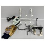 Faucets(2), Gloves, Rack