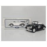 SpecCast Tip-Up Town 1:25 