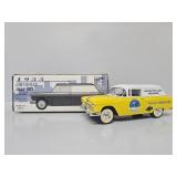 SpecCast Tip-Up Town 1:25 1955 Chevy Coin Bank