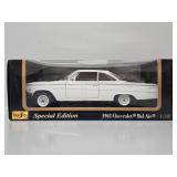 Maisto 1:18 1962 Chevrolet Bel Air Die-cast Car