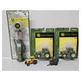ERTL John Deere 7830 Tractor [2] & Gas Pump
