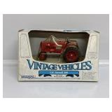 ERTL 1:43 IH Farmall 300 Tractor Die-cast