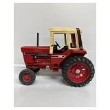 ERTL International Die-cast Tractor