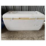 Igloo Cooler