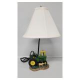John Deere Lamp (Powers On)