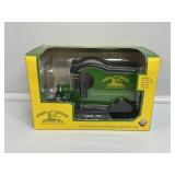 1:24 1912 Ford Model T Delivery Van John Deere