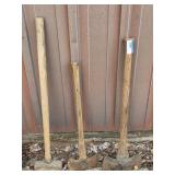 Sledgehammer, 2 Axes