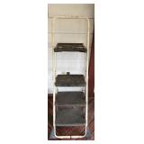 Cosco Step Ladder