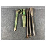 2 Nail Pullers, Chisel, Aligning Bars (2)