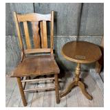 Oval Tilt Top Side Table and Chair