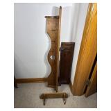 Hanging Shelf w/Coat Hangers , (2) Hanging Shelfï¿½s