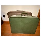 Jordache & OW. Craft Suitcase