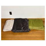 Blankets (3)