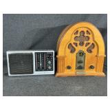 Thomas America Collector's Edition Wood Radio