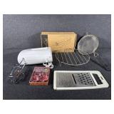 Pampered Chef Decorator, Hand Mixer