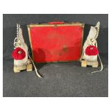 Women's White Roller Skates  In A Case