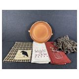 Roseville Pottery Console Bowl, Kitchen Towels