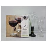 Libbey Clear Glass Wine Glasses (4), Footed