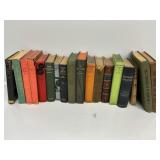 Fiction and Nonfiction Hardcover Books (18)