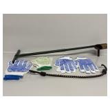 Bulb Planter and Garden Gloves (4)