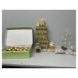 Christmas Boxes, Christmas Ornaments, Snow Globe,
