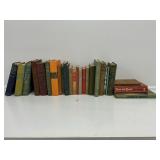 Fiction and Nonfiction Hardcover Books (26)