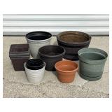 Plastic Round & Square Planters