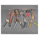 Rigid and Dunlap Pipe Wrenches (2) Tire Iron,