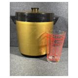 Vintage West Bend Thermo-Servo Insulated Ice