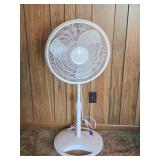 Lasko White Oscillating Fan