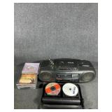 Sony Boom Box, CDs