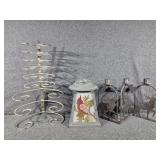 Wire Kitchen Organizer, Cardinal Lantern, Metal