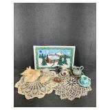 Sea Shells,Doilies, Mini Pitchers & Basins(3)