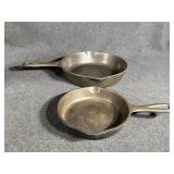 Wagner Cast Iron Skillet Pans (2)