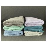 Gray Bathroom Rugs(2), Gray Bath Towels(2)