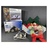 Frost Blue Icicle Lights(3), Small Plush Wreath