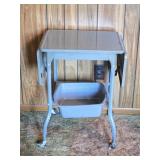 Metal Rolling Cart with Liftable Sides