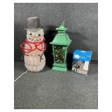 Light Up Snow Man, Cardinal Lantern, Star Show