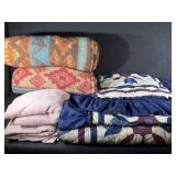 Bedspread with 2 pillow shames , Full-size
