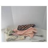 Placemats, Aprons