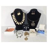 Necklaces(8)