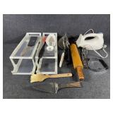 Hamilton Beach Blender, Rolling Pin, sifters (2)