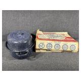Mouli Salad Maker, enamel roaster pot