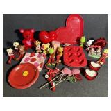 Valentines Decorations, Red Ceramic Bear Bank