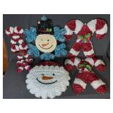 Tinsel Holiday Shapes Christmas Theme