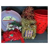 Wreath Box, Lighted Gold Garland (6), Garland