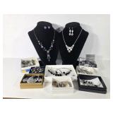 Assorted Necklaces(9)