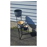 Metal Plant Stand, Pots(3)