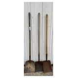 Squares Shovels (3)